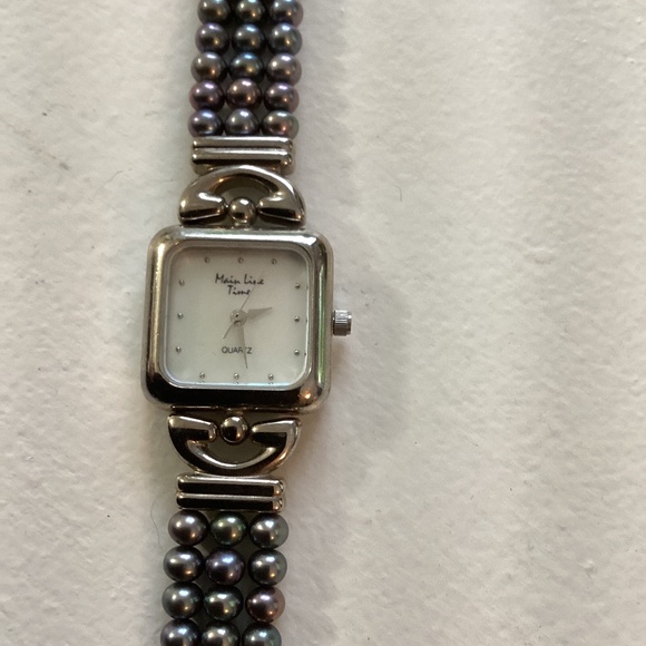Vintage Main Line Gray Pearl and Silver Watch - Picture 1 of 4